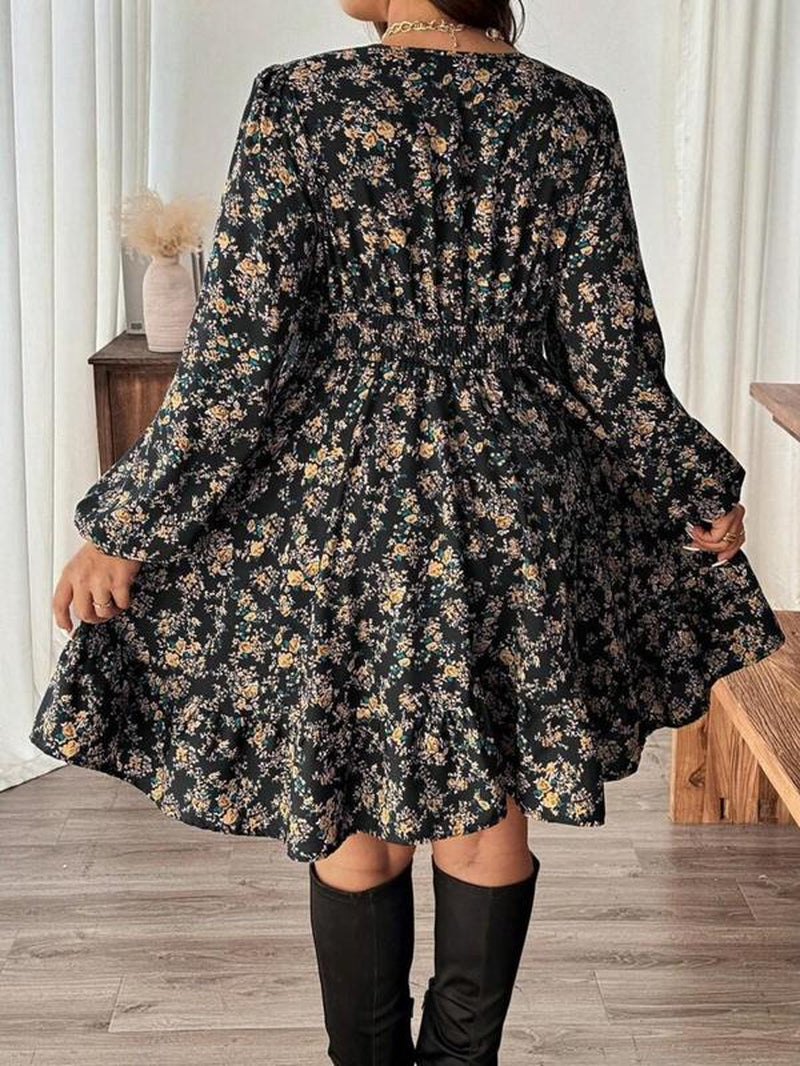 Plus Size Women'S Floral Lace Patchwork V Neck Dress, Casual Slim Fit Long Sleeve Dress for Spring & Fall Seasons, Casual Wear